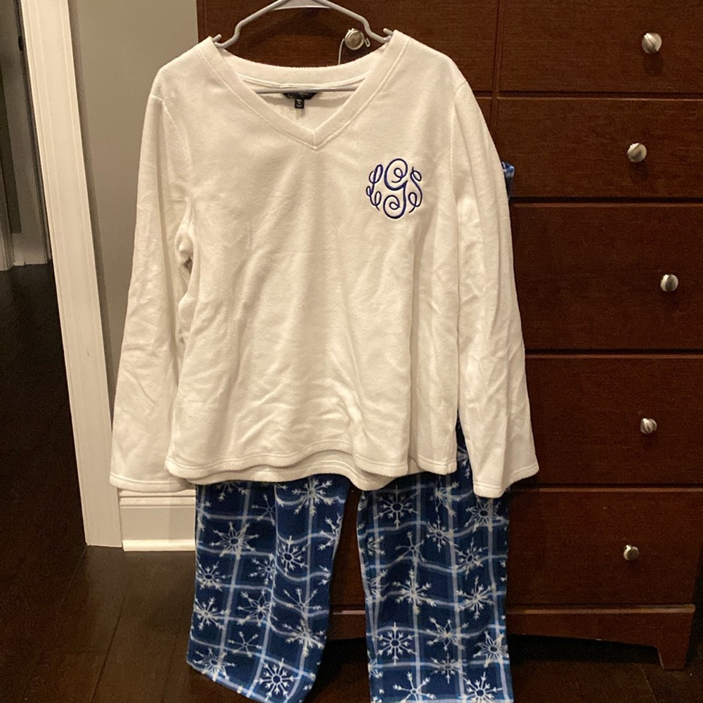 Pajamagram women’s size XL holiday pajamas